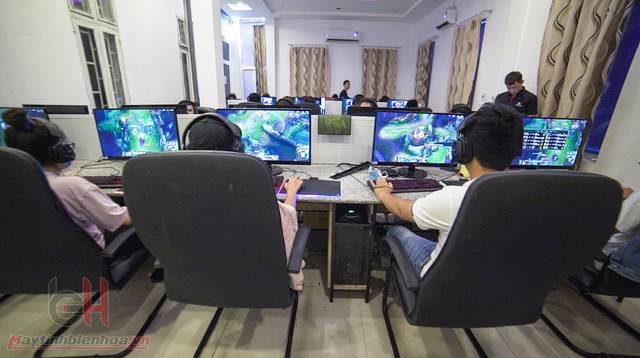 Mừng Việt Nam có suất đi thẳng vòng bảng CKTG 2018, cộng đồng LMHT Biên Hòa - Đồng Nai tổ chức giải đấu cực hot