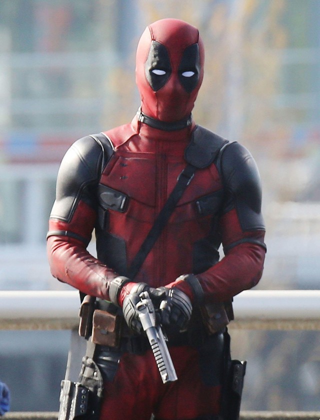 Deadpool “lầy lội” bắt chước MCU làm video kỉ niệm 10 năm mặc dù tuổi đời chỉ có “2 năm 3 tháng”