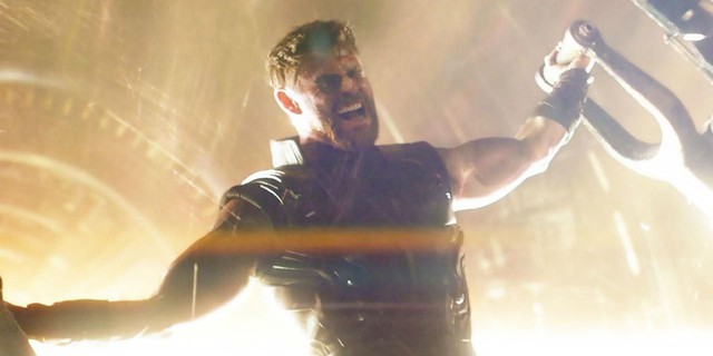  Thor với cây búa mới đủ sức làm đối trọng của Thanos 