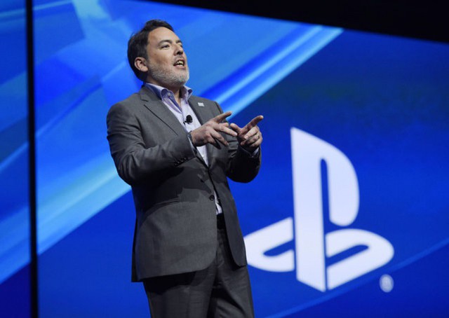 Chính Sony cũng cho rằng PS4 đã già và sắp 'xuống lỗ'