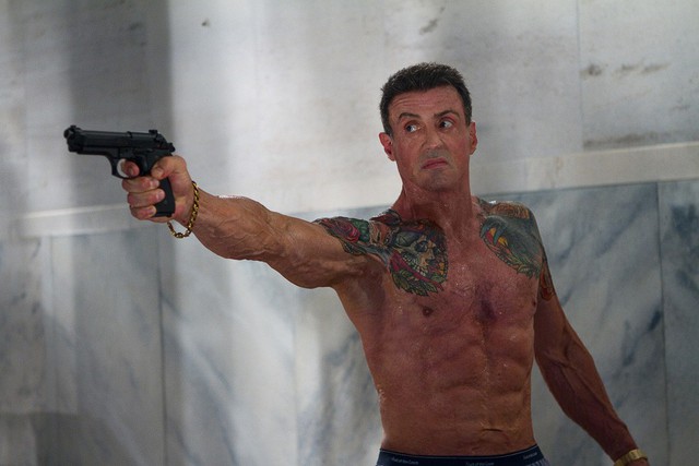 70 tuổi, siêu sao cơ bắp Sylvester Stallone vẫn tái ngộ khán giả trong Rambo 5