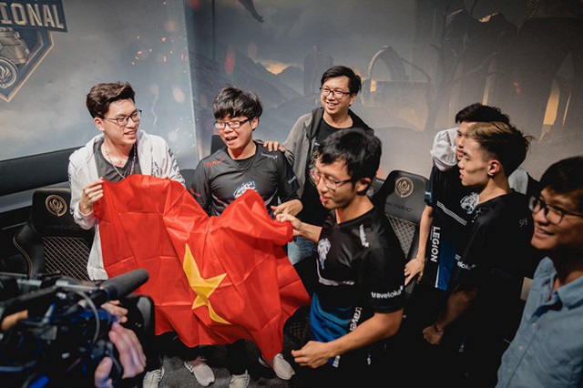  EVOS tiến vào vòng bảng MSI 2018 một cách thuyết phục 