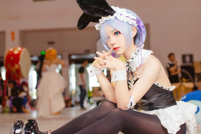 Nóng mắt với cosplay nàng Rem đẹp đến ngất ngây trong Re:Zero