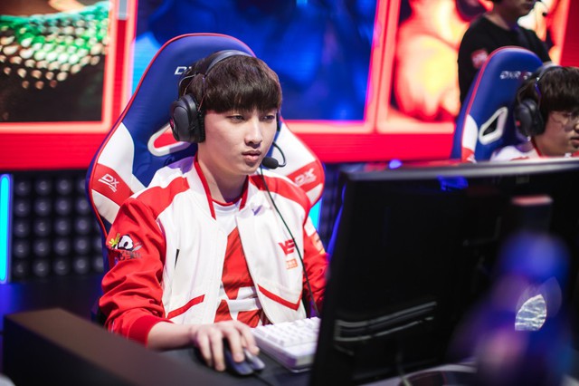 Top 10 game thủ LPL người chơi LMHT nhất định phải biết đến, Riot gọi tên SofM của Việt Nam (P.1)