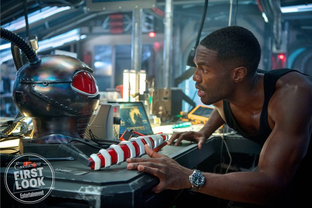  Hình ảnh tay lính đánh thuê kiêm cướp biển Black Manta. 