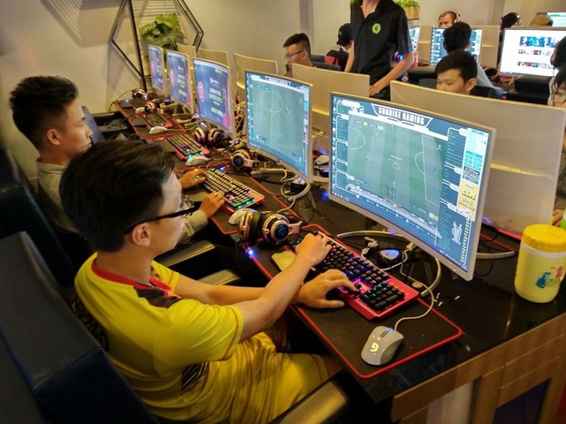 Game thủ Việt nói gì về FIFA ONLINE 4 sau khi trải nghiệm tận tay?