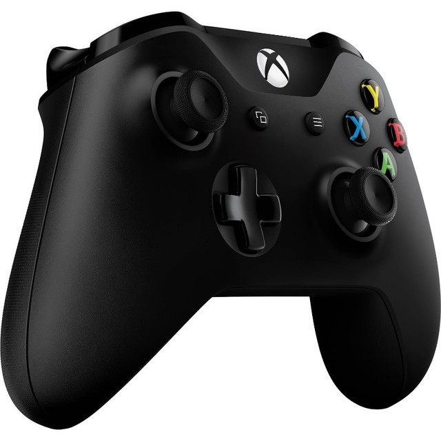 DualShock 4 so tài cùng tay cầm Xbox One: Mèo nào cắn mỉu nào?
