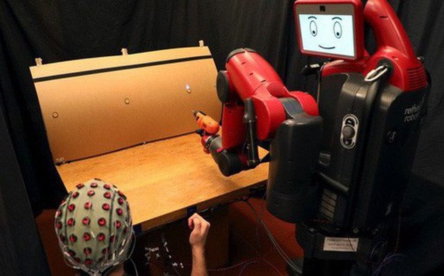 Robot có khả năng đọc suy nghĩ của con người sẽ xuất hiện sớm hơn bạn nghĩ