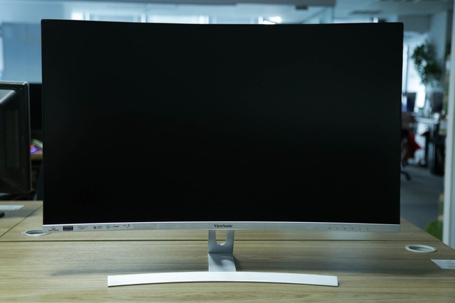 ViewSonic VX3217-2KC-mhd: Màn hình chiến game 32 inch cong mượt mà giá cực phải chăng - Ảnh 2.