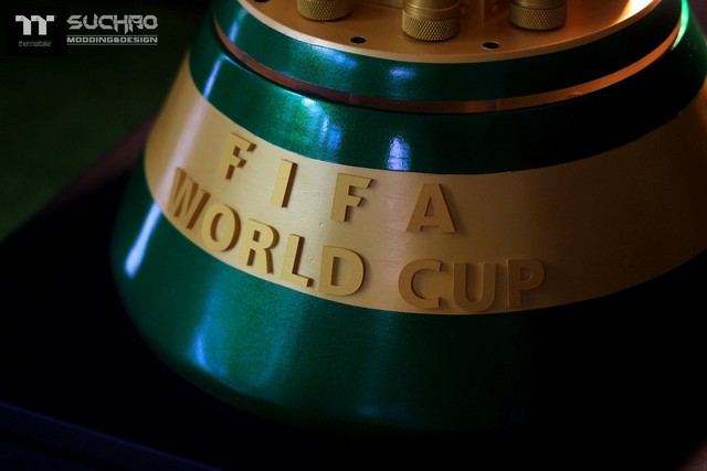Chiếc PC kiêm cúp vàng World Cup này chắc chắn sẽ khiến bạn phải ngất vì quá đẹp - Ảnh 9.
