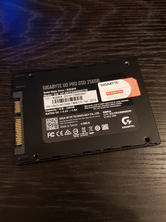 Trên tay Gigabyte UD PRO: SSD giá rẻ tốc độ cao cho game thủ - Ảnh 4.