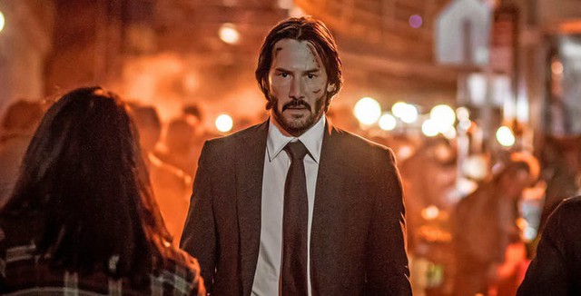 Chán đi ô tô, John Wick chuyển sang cưỡi ngựa trong ảnh hậu trường - Ảnh 1.