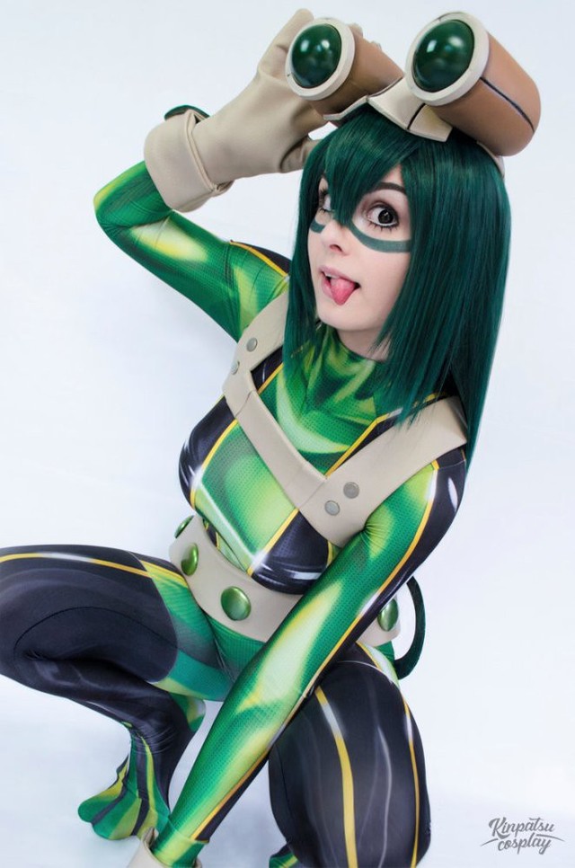 Giải nhiệt mùa hè với hình ảnh cosplay những cô gái xinh đẹp trong Boku no Hero Academia