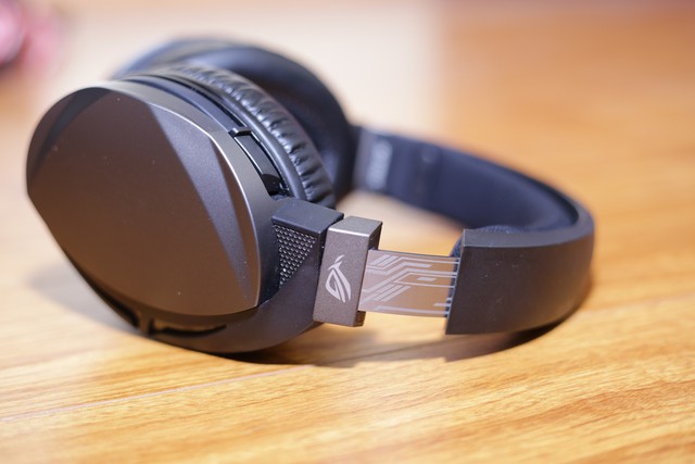Asus ROG Strix Fusion Wireless: Tai nghe gaming đẹp, ngon, siêu tiện lợi - Ảnh 8.