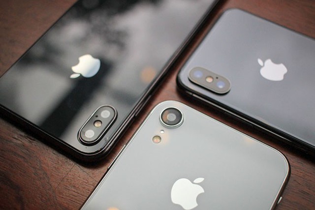 Apple ra mắt tới ba mẫu iPhone mới trong năm nay nhưng chẳng biết đặt tên như thế nào - Ảnh 1.