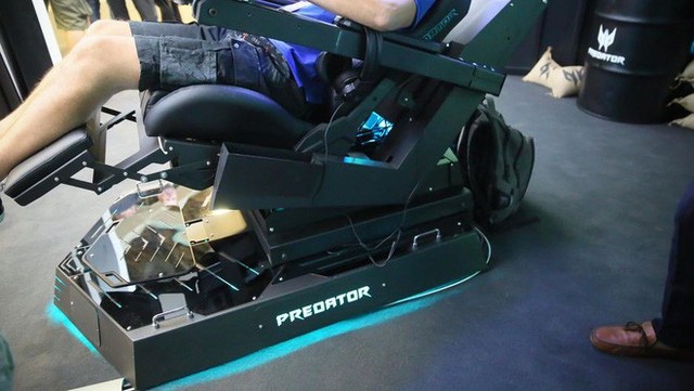 Điên cũng được, nhưng chiếc ghế chơi game Predator Thronos của Acer là thứ mọi game thủ đều muốn - Ảnh 10.