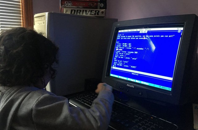 Chỉ mới 7 tuổi, thế mà cô bé này đã phát hành tựa game đầu tiên tự mình viết lên Steam - Ảnh 2.