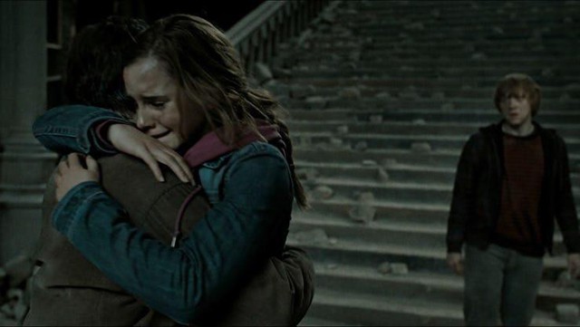 Những điều bất ngờ hiếm ai nhận ra về mối quan hệ giữa Harry và Hermione (P.1) - Ảnh 2.