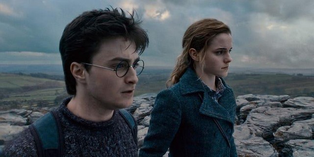 Những điều bất ngờ hiếm ai nhận ra về mối quan hệ giữa Harry và Hermione (P.2) - Ảnh 1.