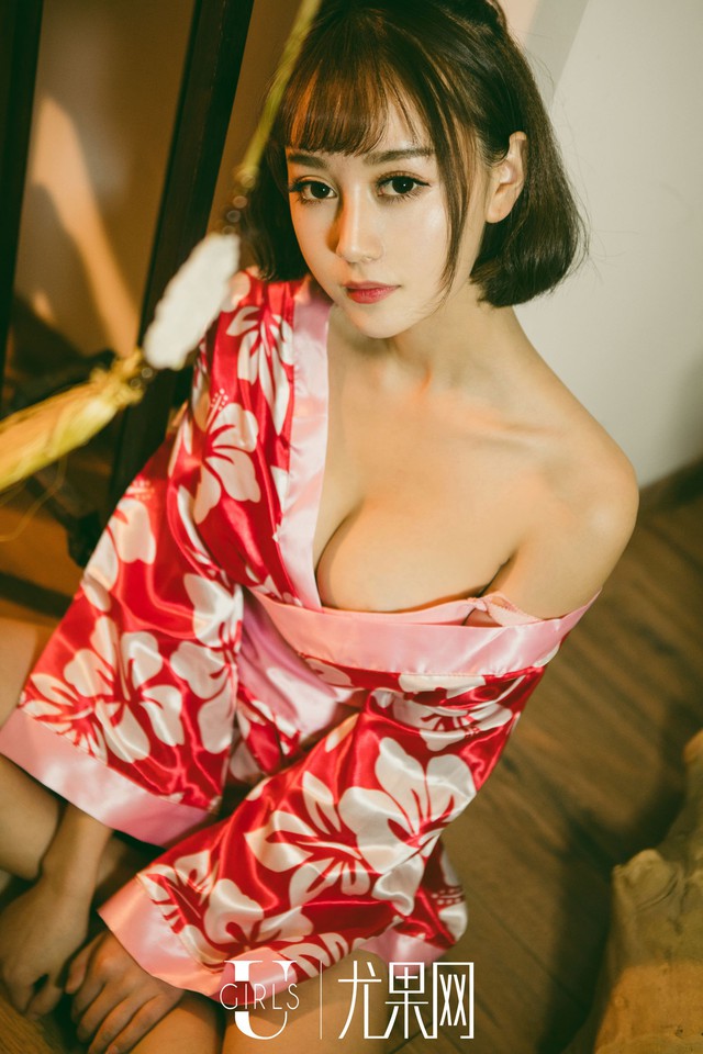Cùng chiêm ngưỡng bộ cosplay bỏng mắt của Zhao Xiaomi - cô nàng người mẫu ngây thơ vô số tội - Ảnh 7.
