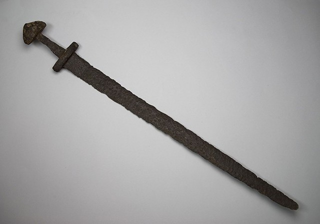 4 loại vũ khí bất ly thân của bộ tộc hùng mạnh, đáng sợ trong lịch sử - người Viking - Ảnh 1.
