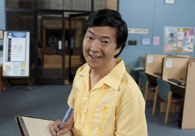 Cây hài Ken Jeong góp mặt trong bom tấn siêu anh hùng Avengers: Endgame? Cú lừa hay sự bất ngờ dành cho fan hâm mộ? - Ảnh 2.