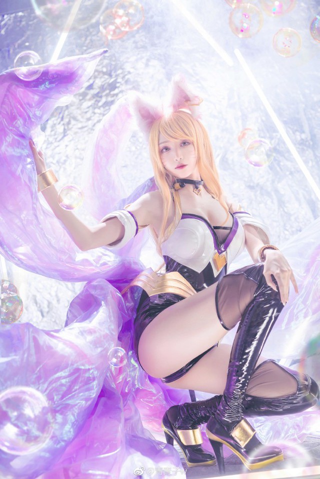 LMHT: Đứng hình với tác phẩm cosplay K/DA Ahri khiến người xem nóng mắt hơn cả bản gốc - Ảnh 2.