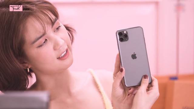 Đập hộp loạt đồ tiền tỷ cũng chưa sốc bằng phát ngôn của Ngọc Trinh: Đồ 1 tỷ mua liền tay, từ 3 tỷ mới nhìn giá - Ảnh 14. Đập hộp loạt đồ tiền tỷ cũng chưa sốc bằng phát ngôn của Ngọc Trinh: Đồ 1 tỷ mua liền tay, từ 3 tỷ mới nhìn giá - Ảnh 14.