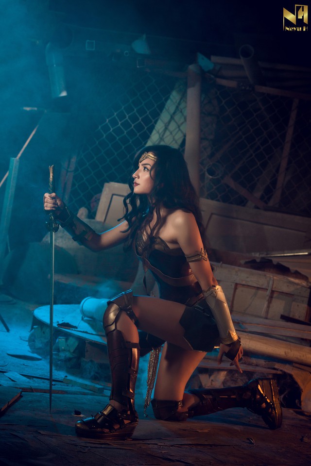 Xem loạt ảnh cosplay Wonder Woman đầy khí chất Chị Đại của coser người Việt Neyu H - Ảnh 8.