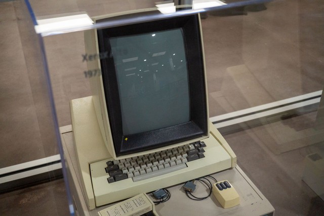 50 năm trước, những cỗ PC có hình dạng như thế nào? - Ảnh 11.