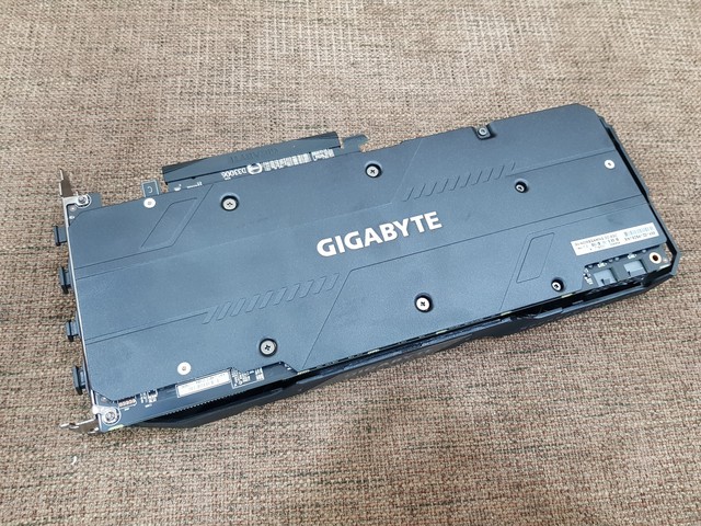 Gigabyte RTX 2060 SUPER Gaming OC: Món quà tuyệt vời nhất cho game thủ trong cả năm 2019 - Ảnh 4.