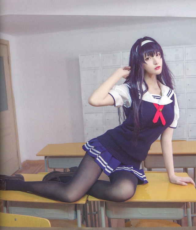 Chảy máu mũi với loạt ảnh cosplay cô nàng Kasumigaoka Utaha khoe vòng 1 nở nang - Ảnh 5.