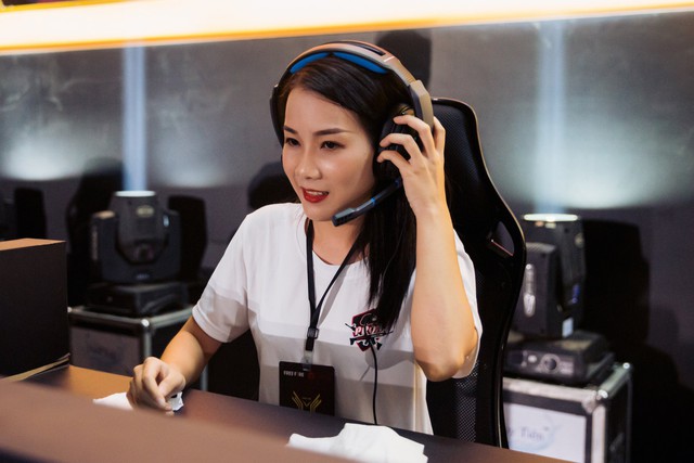 Tổng kết Chung Kết Quốc Gia - Đấu Trường Sinh Tồn 2019: King of Free Fire chính thức đoạt ngôi vương sau 7 ván đấu cân não và nghẹt thở - Ảnh 4. Tổng kết Chung Kết Quốc Gia - Đấu Trường Sinh Tồn 2019: King of Free Fire chính thức đoạt ngôi vương sau 7 ván đấu cân não và nghẹt thở - Ảnh 4.