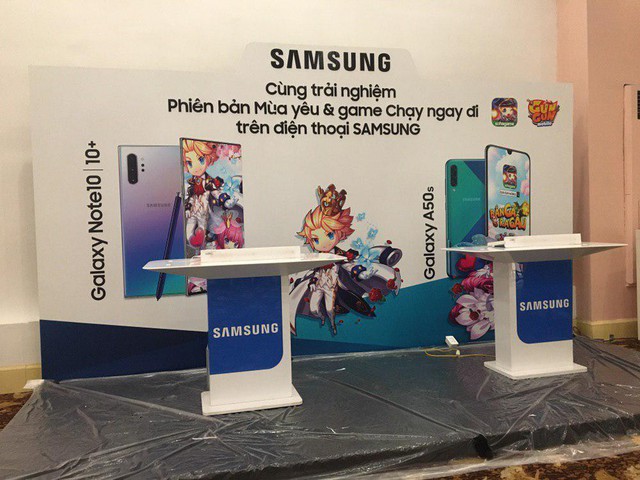 “Nắng vỡ đầu, nóng chảy cả mỡ” nhưng cũng không thể cản 500 anh em đến offline Gun Gun Mobile - Ảnh 2. “Nắng vỡ đầu, nóng chảy cả mỡ” nhưng cũng không thể cản 500 anh em đến offline Gun Gun Mobile - Ảnh 2.