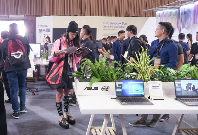 Một vòng Asus Expo 2019 kỷ niệm 30 năm thành lập tại Việt Nam: Cả loạt sản phẩm công nghệ cao sẽ khiến game thủ đê mê - Ảnh 8.