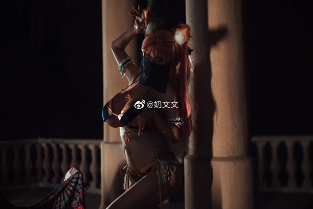 Nghẹt thở trước màn cosplay nàng cáo Tamamo no Mae trong FGO quá bốc lửa - Ảnh 7.