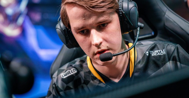 LMHT: Hàng loạt thương vụ được ESPN công bố - Broxah chuyển tới Team Liquid, TSM có Xạ Thủ mới - Ảnh 4.