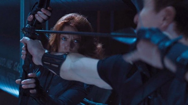Đạo diễn Avengers: Endgame giải thích lý do Black Widow hy sinh để cứu Hawkeye và nhân loại - Ảnh 2.