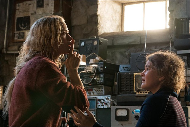 A Quiet Place 2 tung teaser đầu tiên: Bạn đã sẵn sàng trải nghiệm sự ám ảnh đến từ những con quái vật siêu thính chưa? - Ảnh 2.