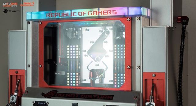 Nghệ sĩ làm PC Nhện Hổ Phách lại khiến game thủ đứng hình với bộ máy tính trạm xăng cực chuẩn - Ảnh 5.