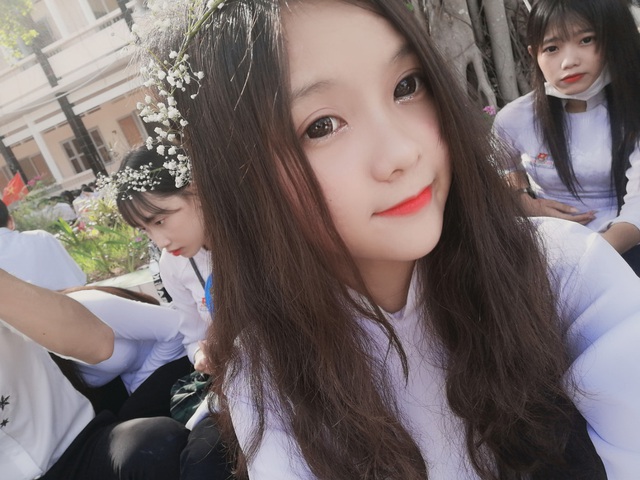 Được Thầy Ba thuê duo trong buổi stream, nữ sinh 2k5 trở thành cháu gái quốc dân chỉ sau một đêm - Ảnh 3. Được Thầy Ba thuê duo trong buổi stream, nữ sinh 2k5 trở thành cháu gái quốc dân chỉ sau một đêm - Ảnh 3.