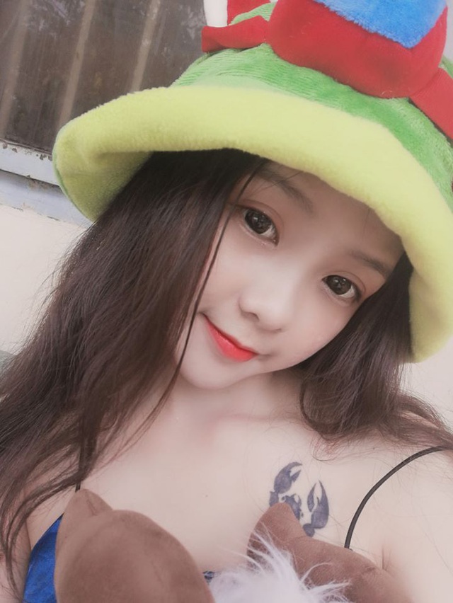 Được Thầy Ba thuê duo trong buổi stream, nữ sinh 2k5 trở thành cháu gái quốc dân chỉ sau một đêm - Ảnh 4. Được Thầy Ba thuê duo trong buổi stream, nữ sinh 2k5 trở thành cháu gái quốc dân chỉ sau một đêm - Ảnh 4.