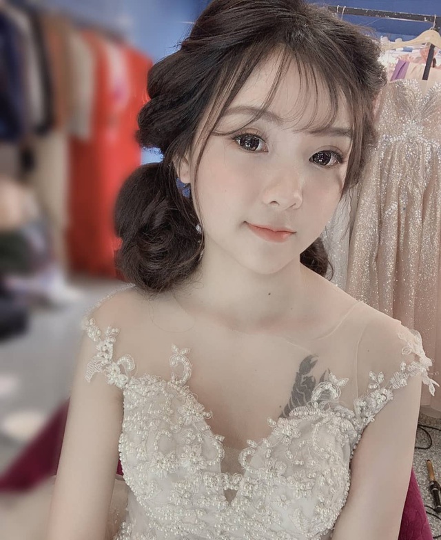 Được Thầy Ba thuê duo trong buổi stream, nữ sinh 2k5 trở thành cháu gái quốc dân chỉ sau một đêm - Ảnh 9. Được Thầy Ba thuê duo trong buổi stream, nữ sinh 2k5 trở thành cháu gái quốc dân chỉ sau một đêm - Ảnh 9.