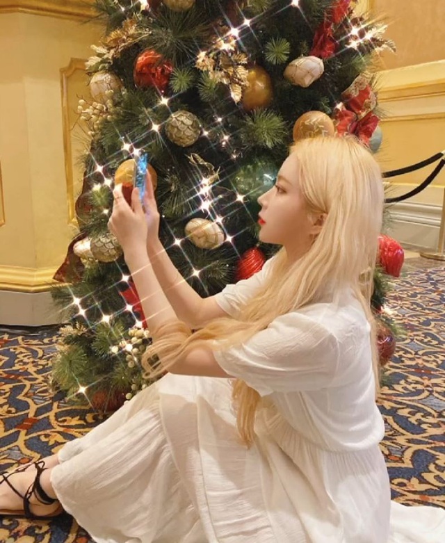 Thanh niên chơi lầy fake ảnh diễn viên phim người lớn tham gia event check-in Noel khiến 500 anh em “bức xúc” - Ảnh 13. Thanh niên chơi lầy fake ảnh diễn viên phim người lớn tham gia event check-in Noel khiến 500 anh em “bức xúc” - Ảnh 13.