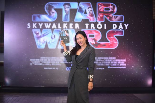 Cộng đồng fan Việt Nam nô nức tham dự buổi ra mắt Star Wars: Skywalker Trỗi Dậy tại Hà Nội - Ảnh 3.