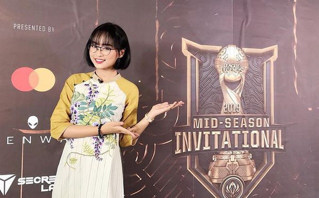 MC Minh Nghi dành tiền kinh doanh để làm từ thiện, fan trầm trồ: Đúng là thiên thần, đã xinh đẹp lại còn tốt bụng - Ảnh 5. MC Minh Nghi dành tiền kinh doanh để làm từ thiện, fan trầm trồ: Đúng là thiên thần, đã xinh đẹp lại còn tốt bụng - Ảnh 5.