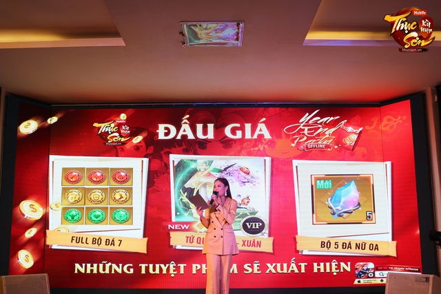 Đại gia Sài Gòn ngồi rung đùi xem trâu bò húc nhau, đến phút cuối chốt đấu giá TRĂM CỦ, bước nhảy 30 triệu khiến cả 500 con người nín luôn - Ảnh 6.