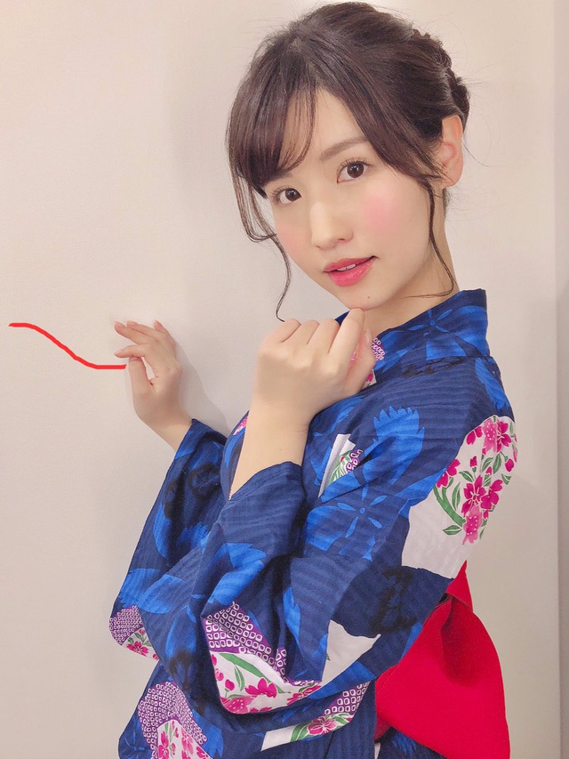Loạt ảnh các mỹ nhân Nhật Bản trong trang phục truyền thống đầy ngọt ngào trong ngày cuối năm - Ảnh 9.