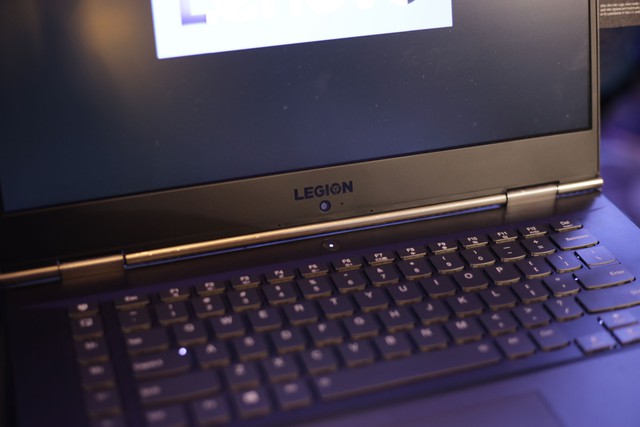 Cận cảnh laptop gaming siêu khủng Legion Y740 mới của Lenovo: Trang bị cả RTX 2080 chiến game bao mượt - Ảnh 7.