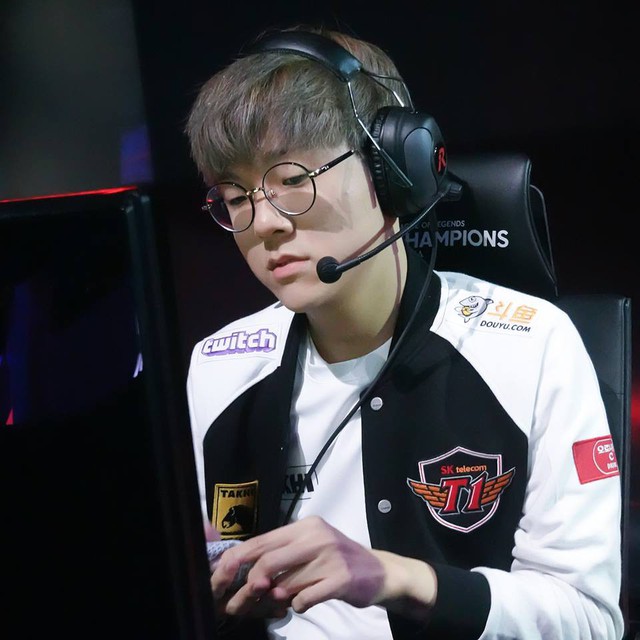 Cộng đồng LMHT chê trách SKT khi để thua Griffin 0-2: Triều đại của Faker kết thúc rồi - Ảnh 4. Cộng đồng LMHT chê trách SKT khi để thua Griffin 0-2: Triều đại của Faker kết thúc rồi - Ảnh 4.